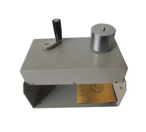 kopen Textiel het Testen Materiaal AATCC Roterende Crockmeter om de Kleurensnelheid van Textiel te bepalen online vervaardiging