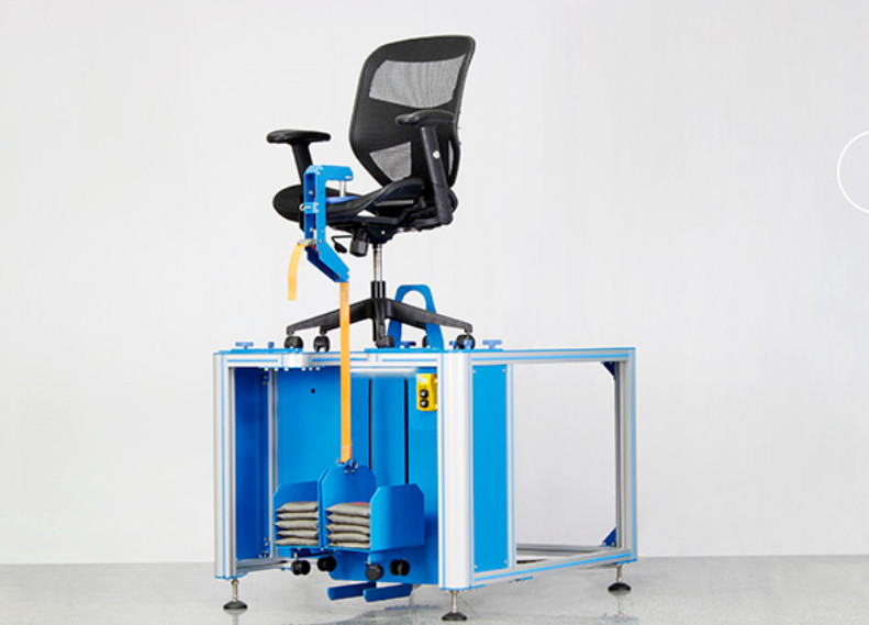 Voor- en achterste stabiliteitstests ANSI/BIFMA X5.1-2017 11;12 BIFMA X 5.4