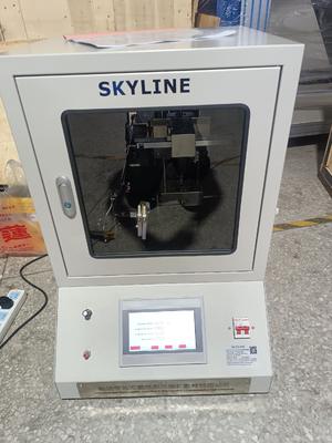 ISO 340 AS1334.10 Transportband Verticale Brandtester met 10,5 mm Bunsenbrander en 0°～45° Verstelbare Rotatie voor Ontvlambaarheidstests